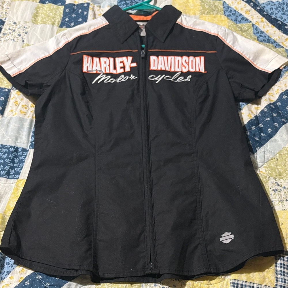 Harley-Davidson Women's Black and White short sleeve shirt